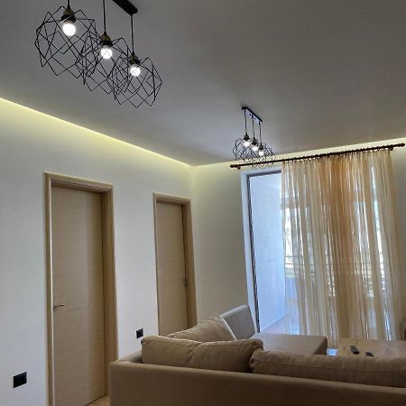 Suites Kozi Sarande Exterior photo